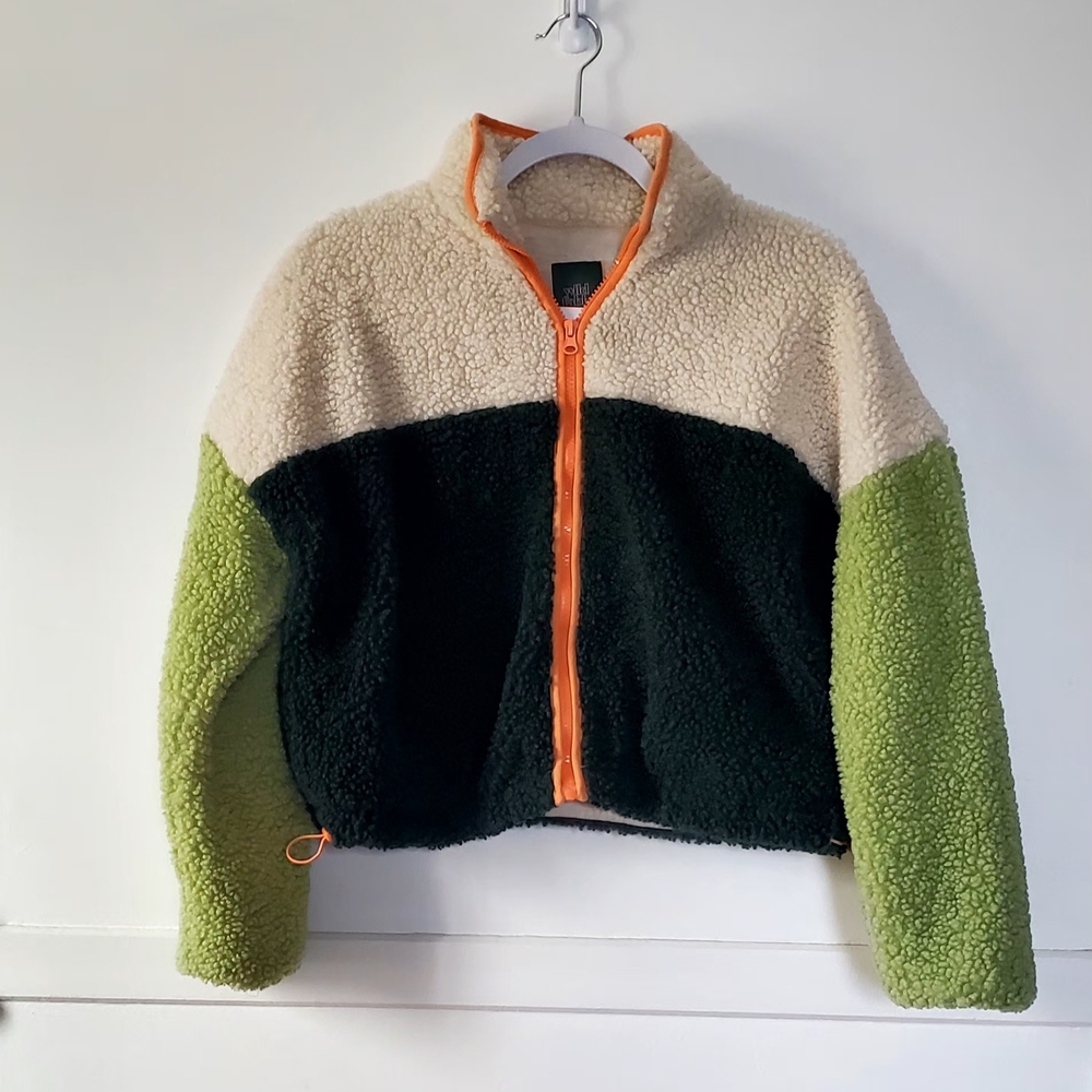 Wild fables Sherpa color block jacket size extra small